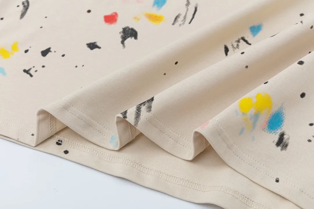 Model D136 Gallery dept American trendy brand full-body dot printed high street short-sleeved T-shirt. The printing is breathable, soft and non-sticky. After shrinking and shaping, it is soft, comfortable and breathable, does not pill, does not fade or change shape, S to XL, p110